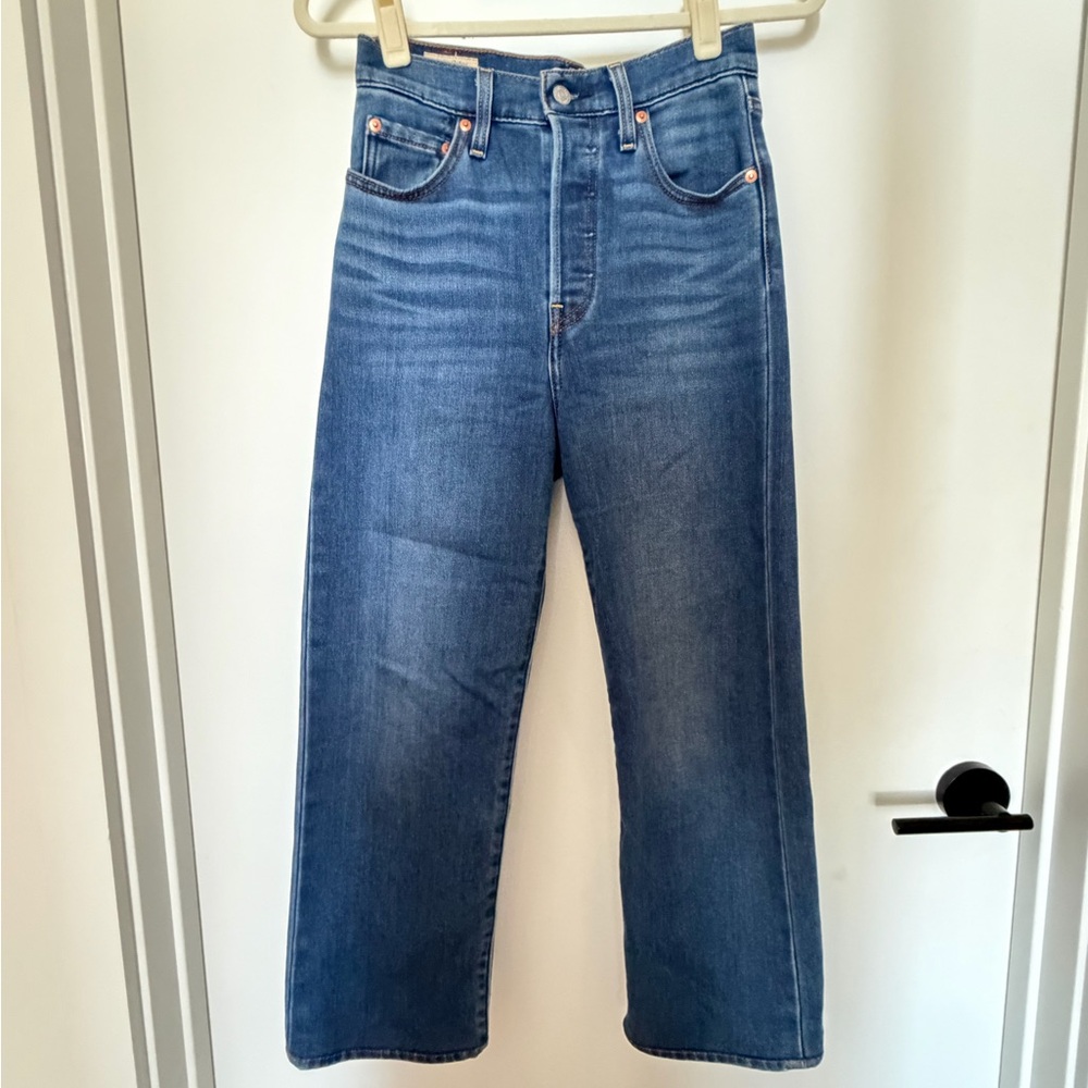 Levi's Rib Cage Straight Ankle High-Rise Cropped Wide-Leg Jeans 25P